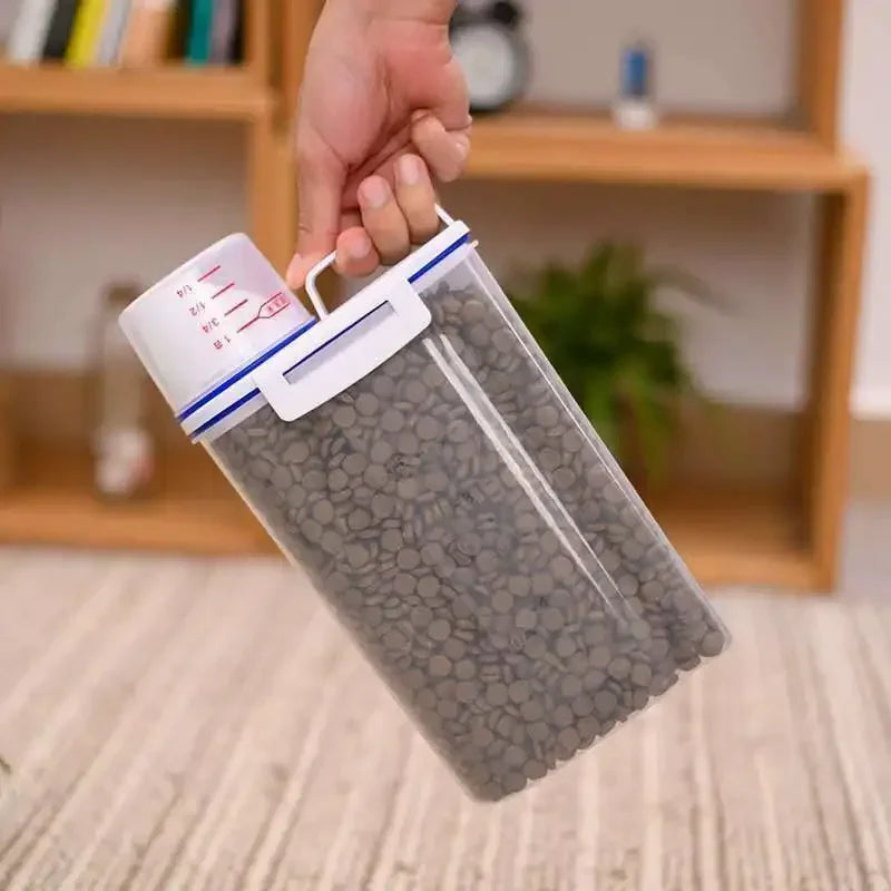 FreshPaws Food Storage Container