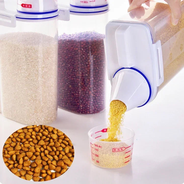 FreshPaws Food Storage Container