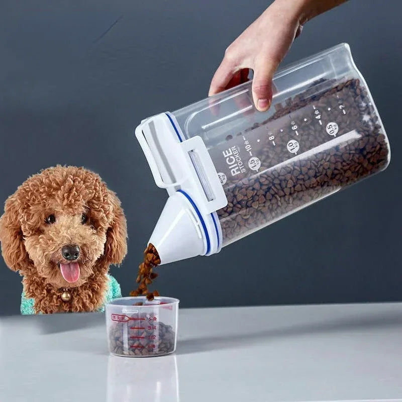 FreshPaws Food Storage Container